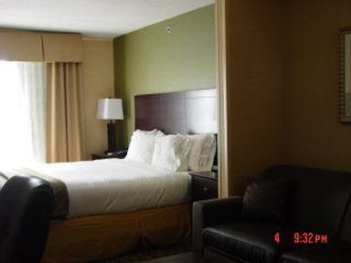 Hotel Express And Kittanning, An Ihg